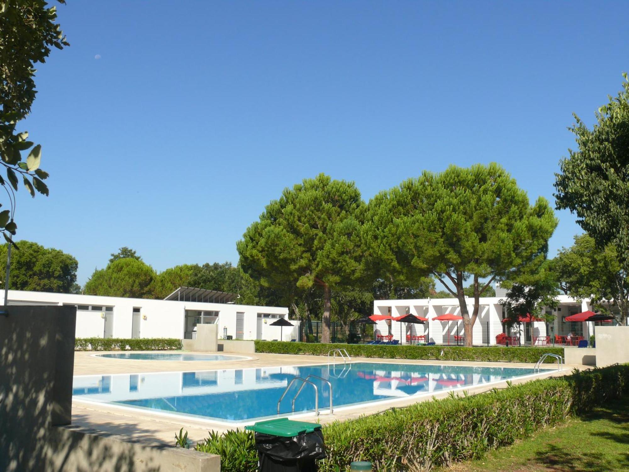 Hotel Parque De Campismo Orbitur Montargil Exteriér fotografie